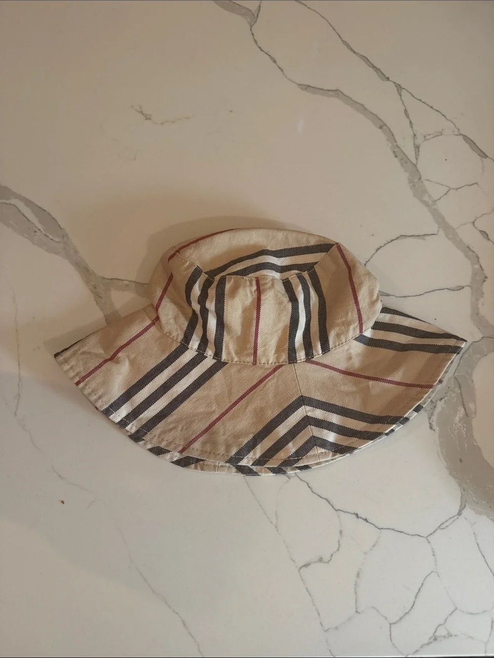 Burberry Beige Striped Kids Bucket Hat from the early 2000s